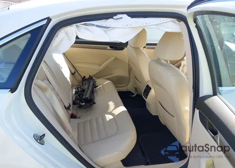 2017 Volkswagen Passat 1.8T Sel Premium from USA, damaged, VIN 1VWCT7A37HC058636